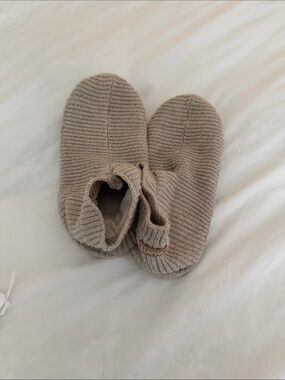 Lunya Knit Slip-On Slippers in Taupe